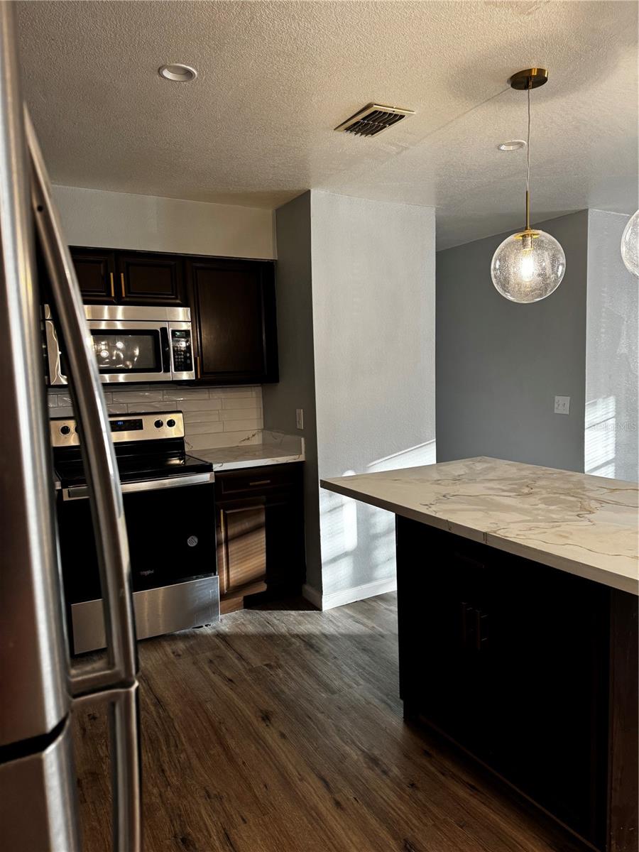 Image 3 of 21 For 409 Fern Road