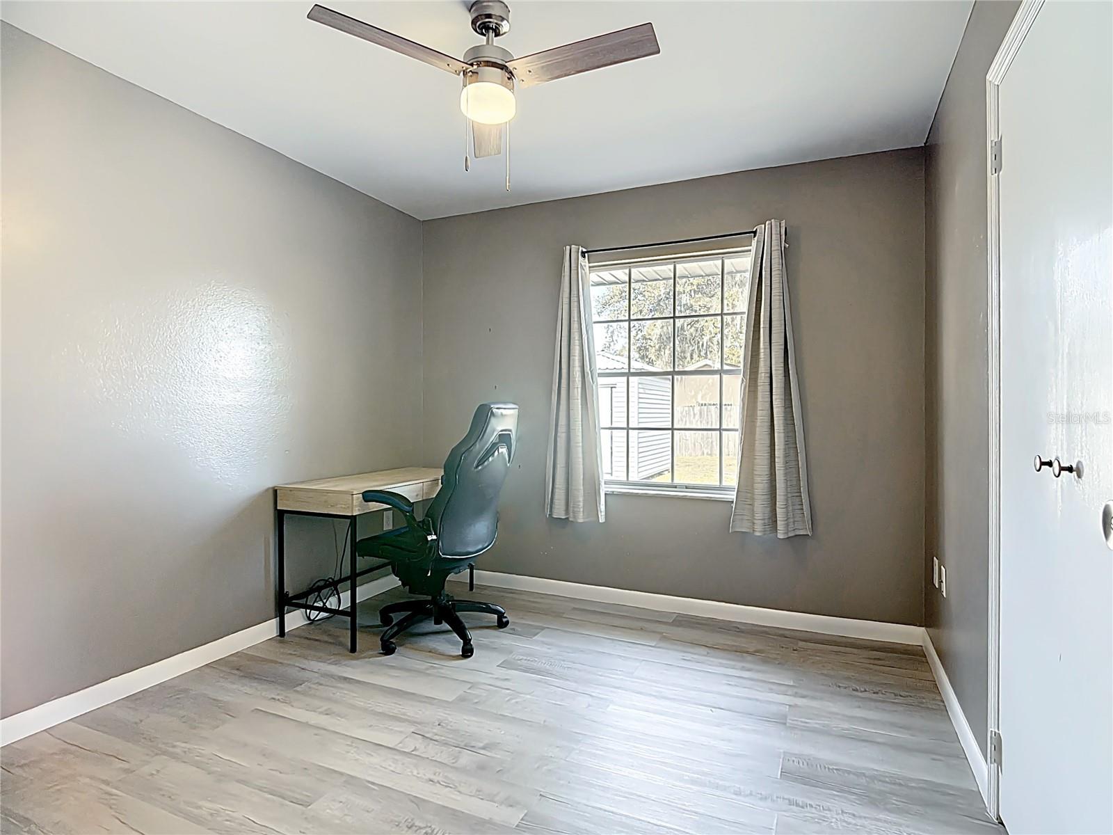 Image 35 of 48 For 2910 Jim Johnson Road