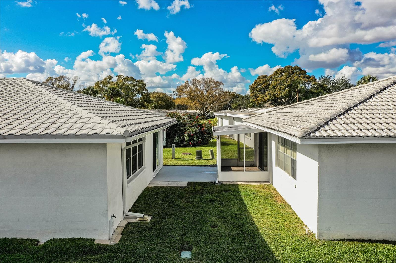 Image 38 of 44 For 501 Cameo Drive