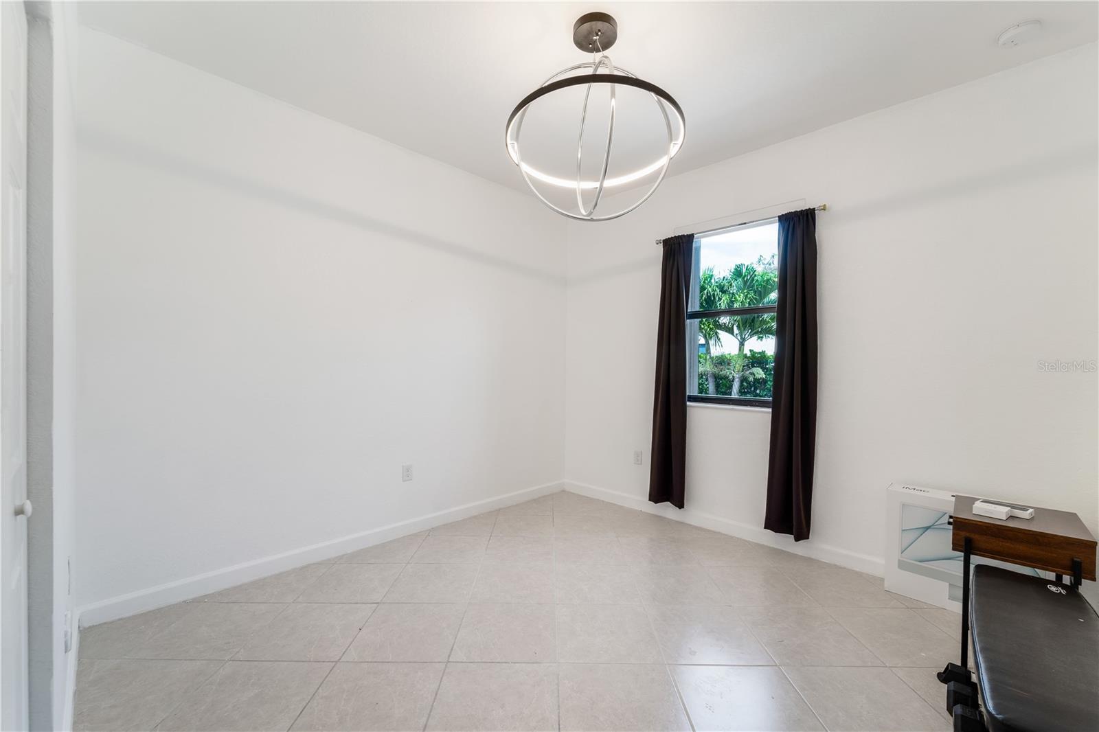 Image 37 of 51 For 22938 128th Place