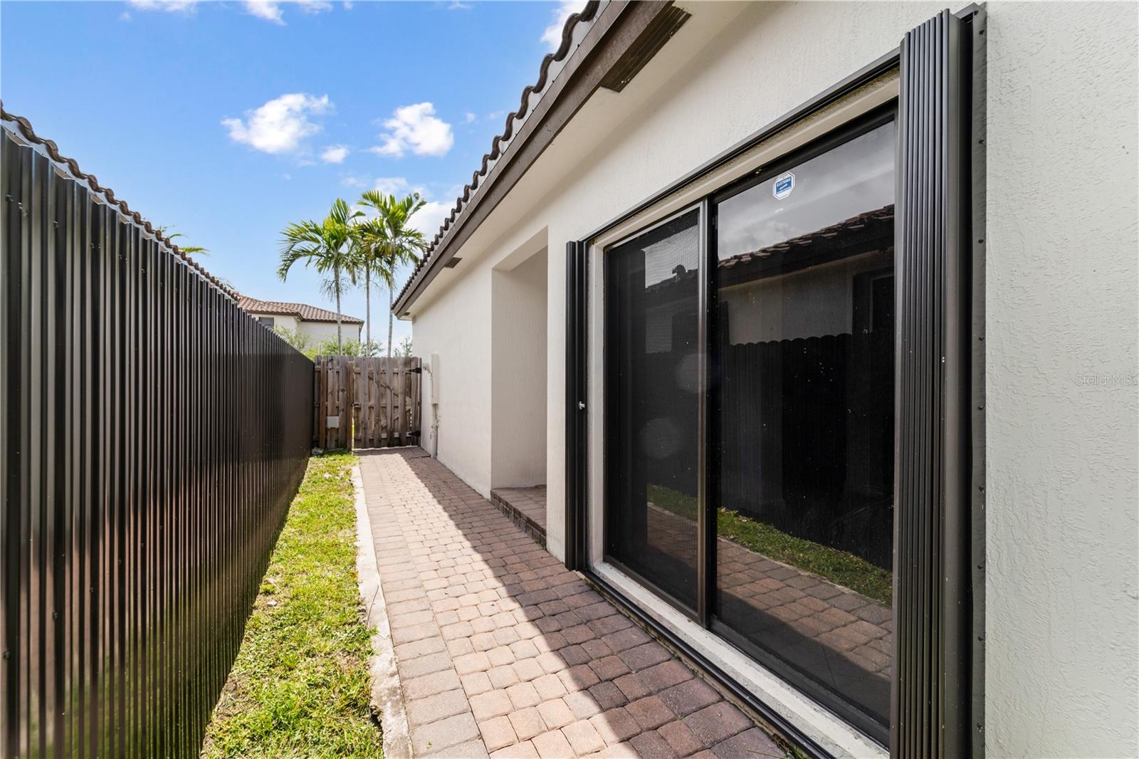 Image 39 of 51 For 22938 128th Place