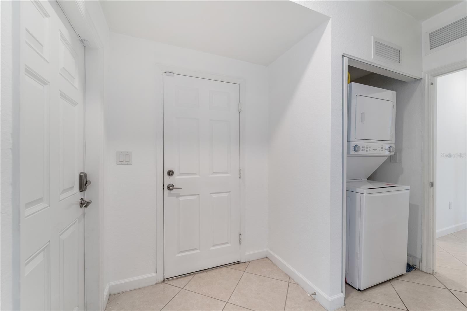 Image 42 of 51 For 22938 128th Place