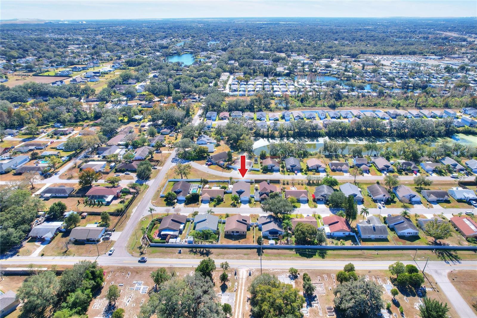 Image 43 of 48 For 412 Emerald Cove Loop