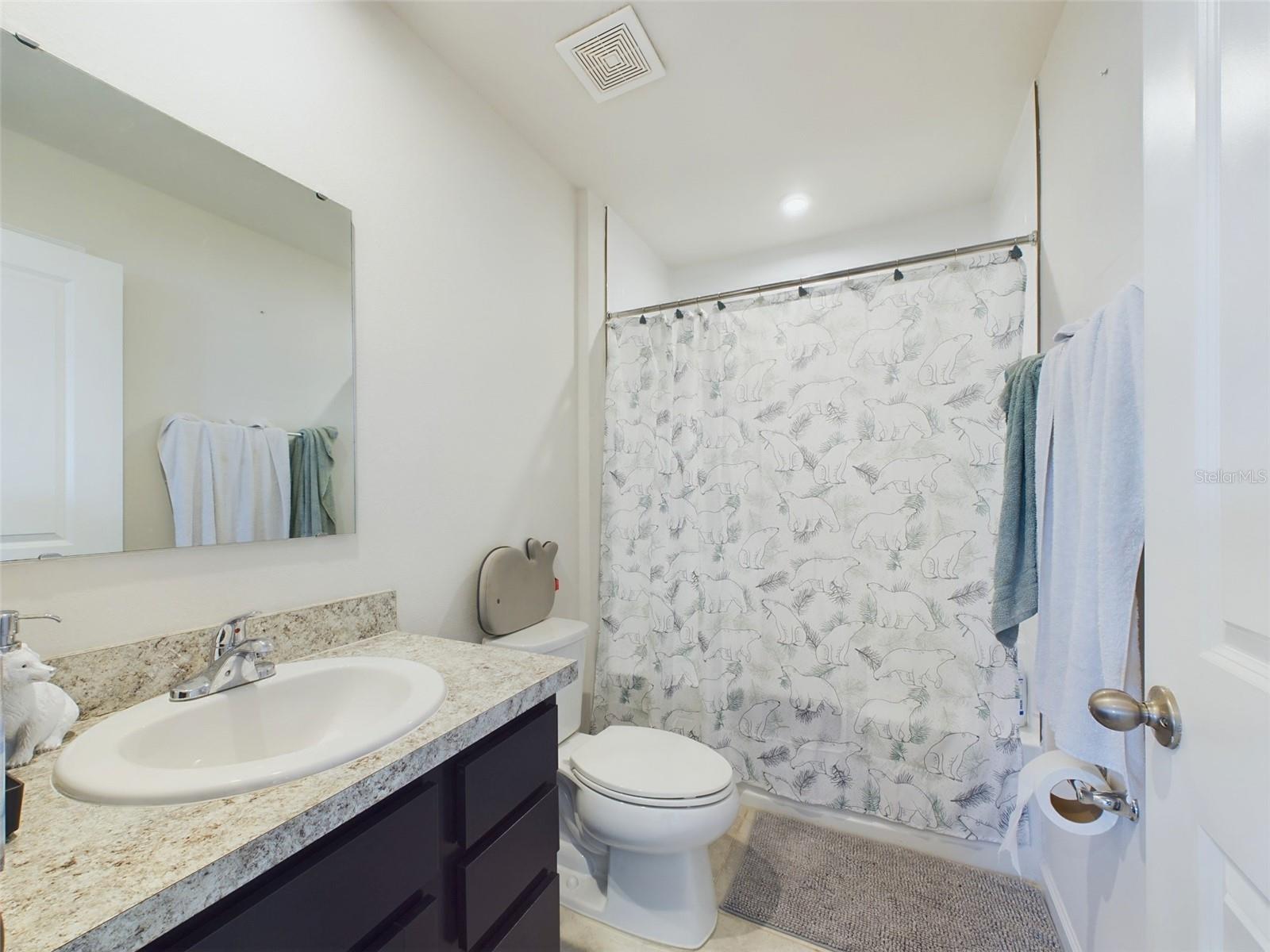 Image 24 of 37 For 1424 Feather Lane