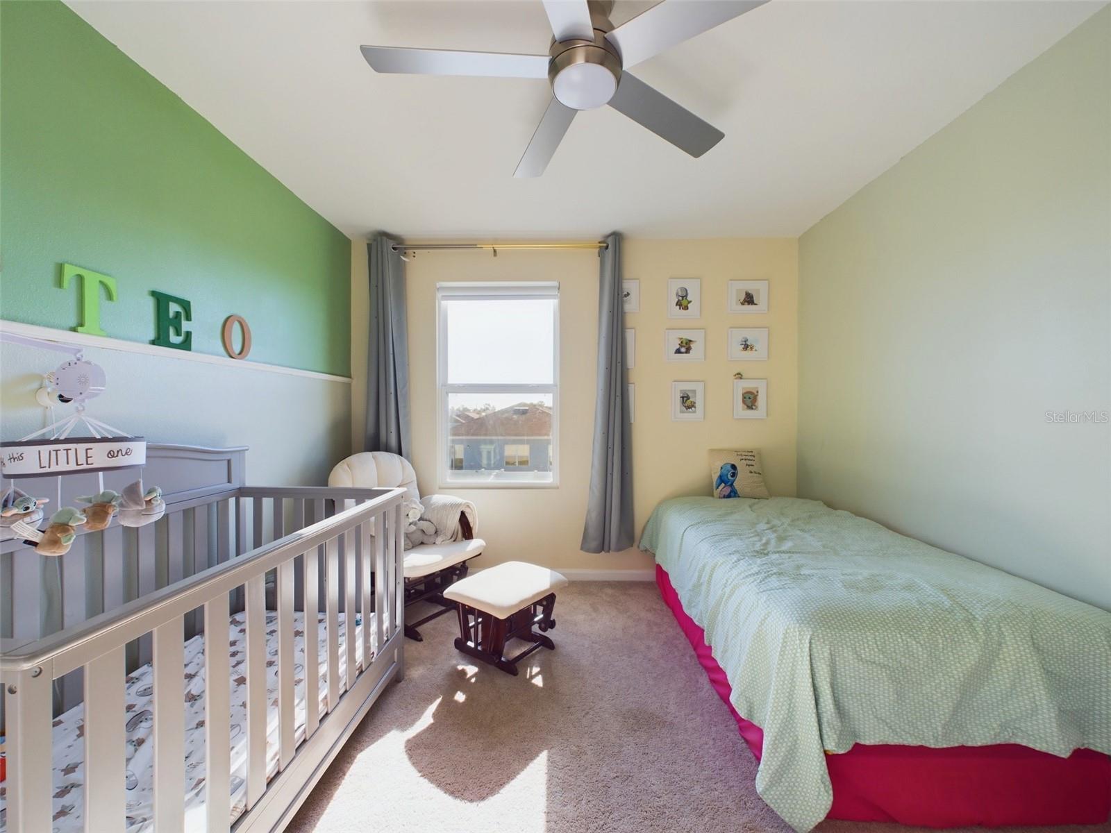 Image 25 of 37 For 1424 Feather Lane