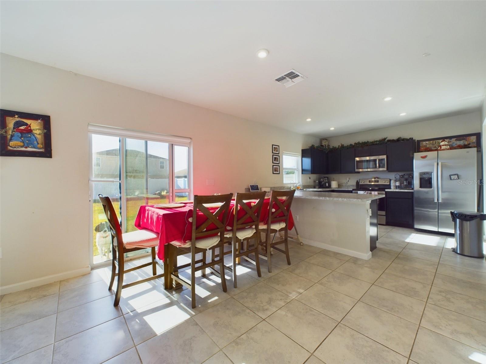 Image 6 of 37 For 1424 Feather Lane