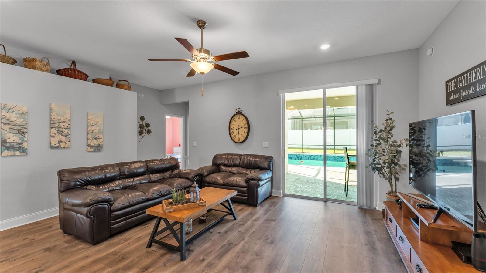 Image 7 of 24 For 5809 Christiansen Court