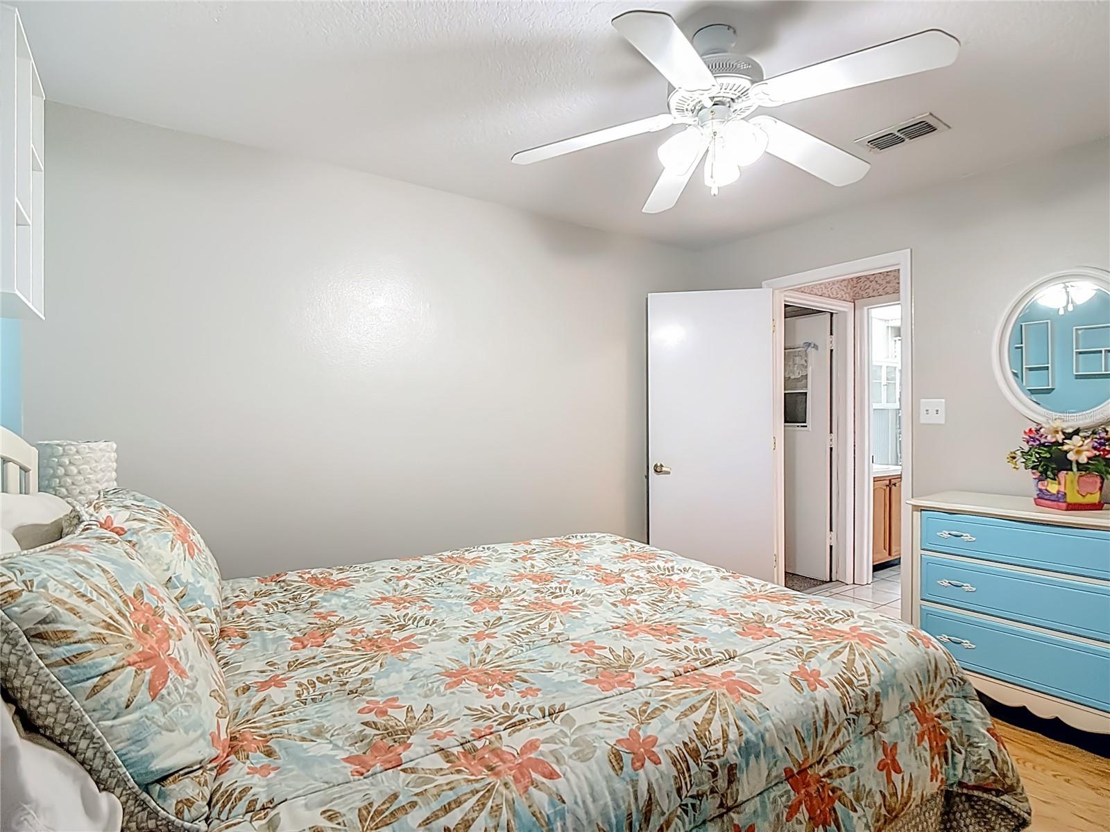 Image 14 of 35 For 6380 Egret Drive 19