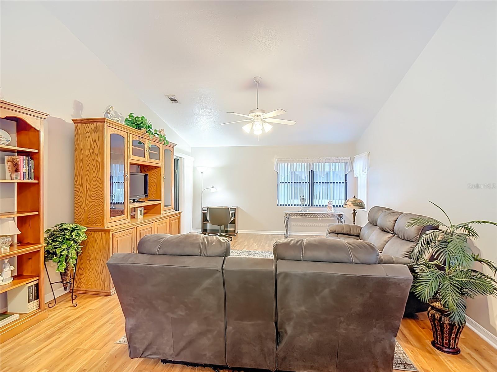 Image 8 of 35 For 6380 Egret Drive 19