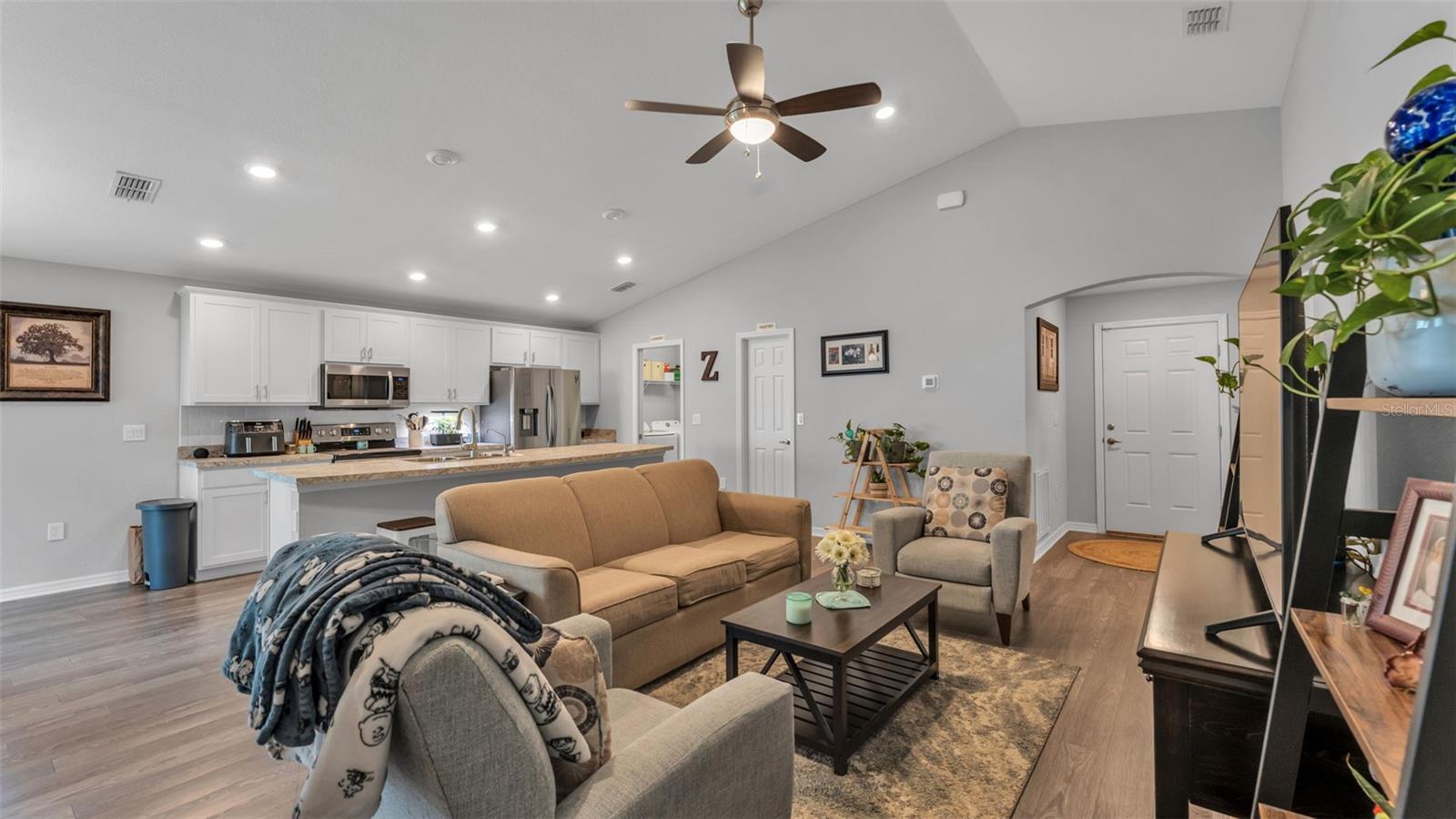 Image 10 of 37 For 1034 Corso Drive