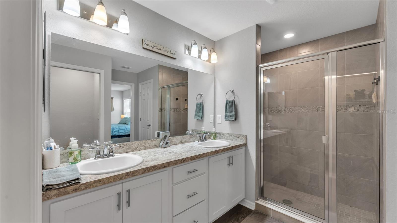 Image 19 of 37 For 1034 Corso Drive