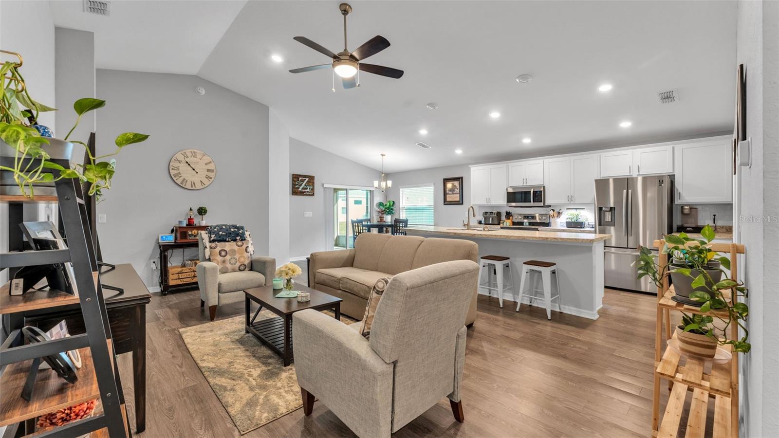 Image 7 of 37 For 1034 Corso Drive