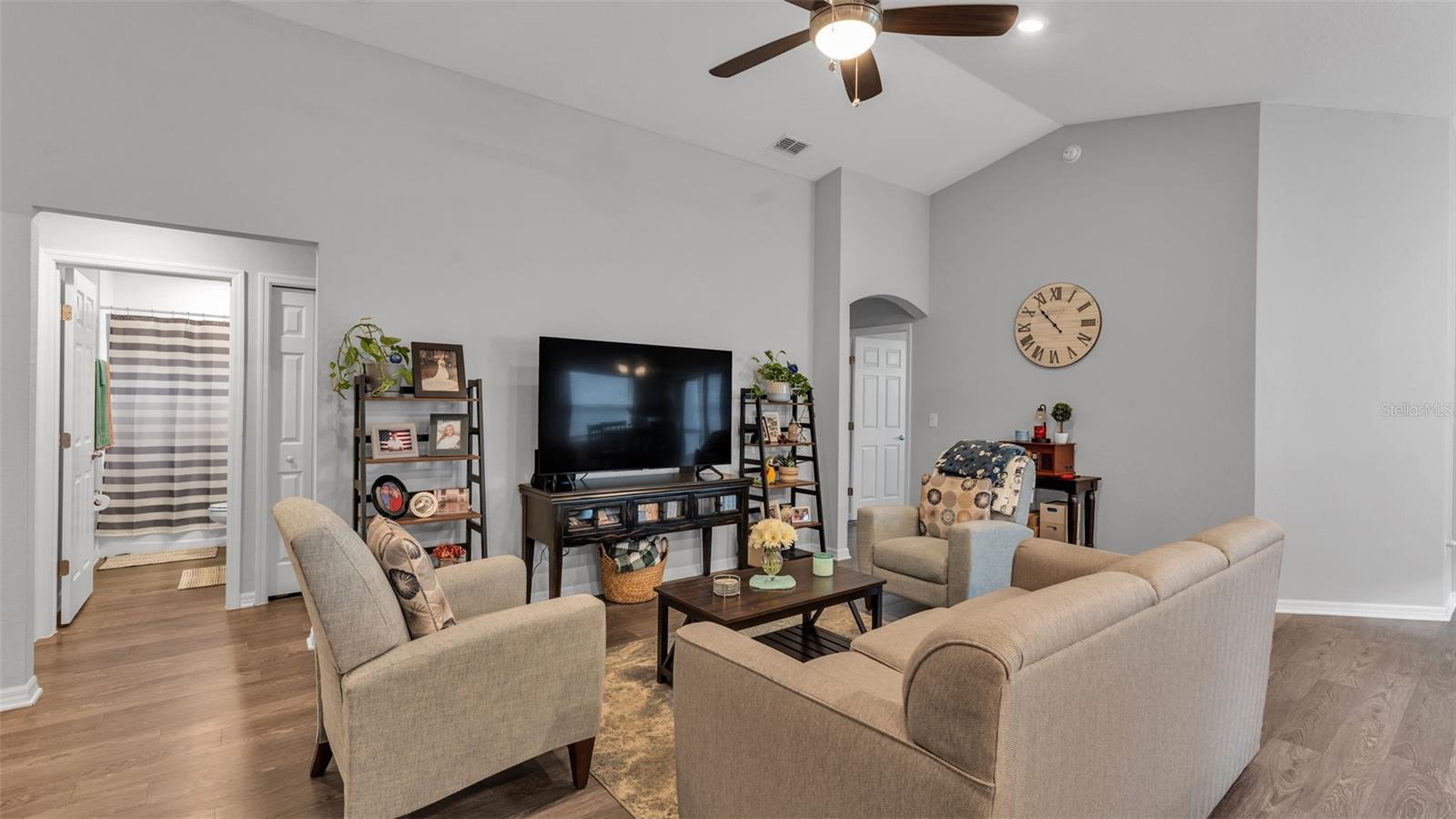 Image 8 of 37 For 1034 Corso Drive