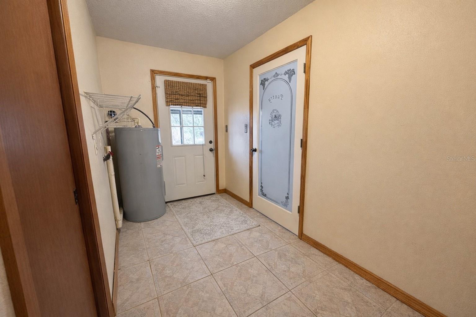 Image 7 of 29 For 5028 Ralston Road