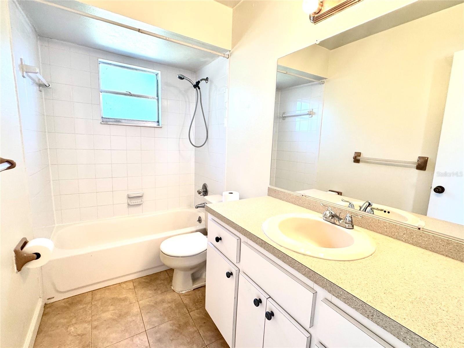 Image 11 of 15 For 566 Northride Trail