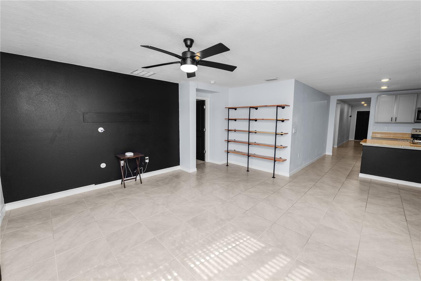 Image 14 of 55 For 3707 Capri Coast Drive