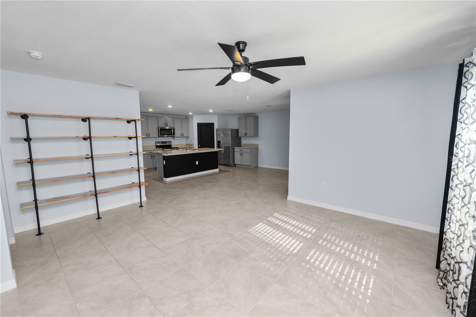 Image 15 of 55 For 3707 Capri Coast Drive