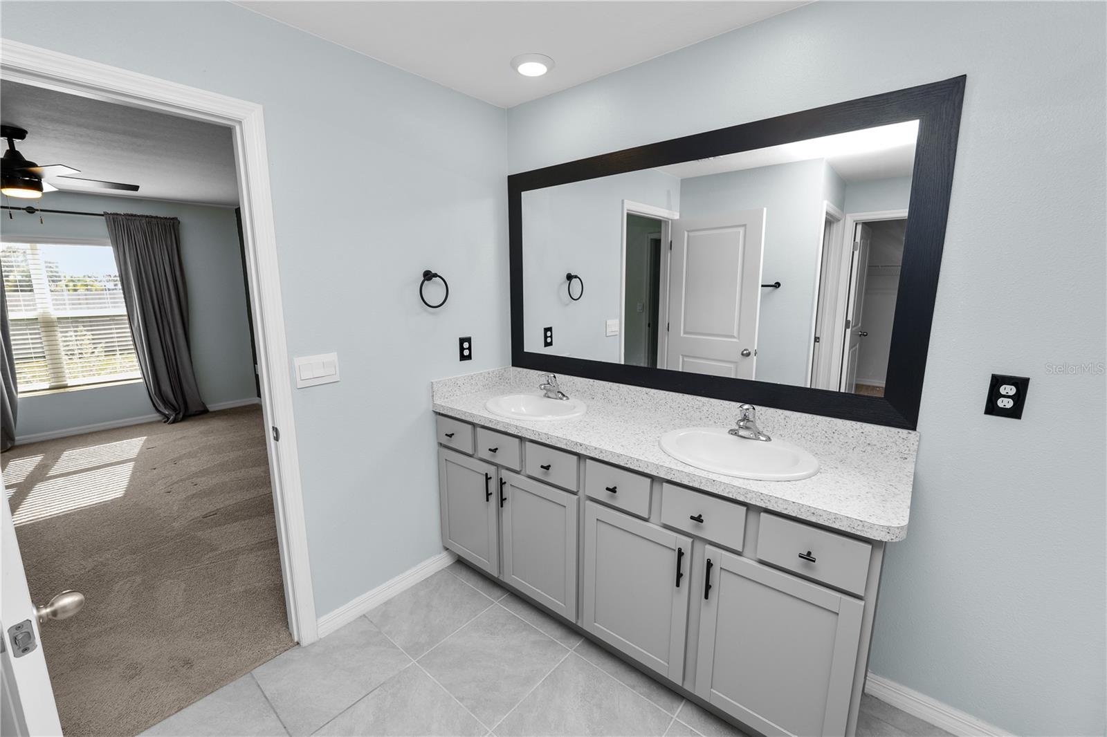 Image 24 of 55 For 3707 Capri Coast Drive