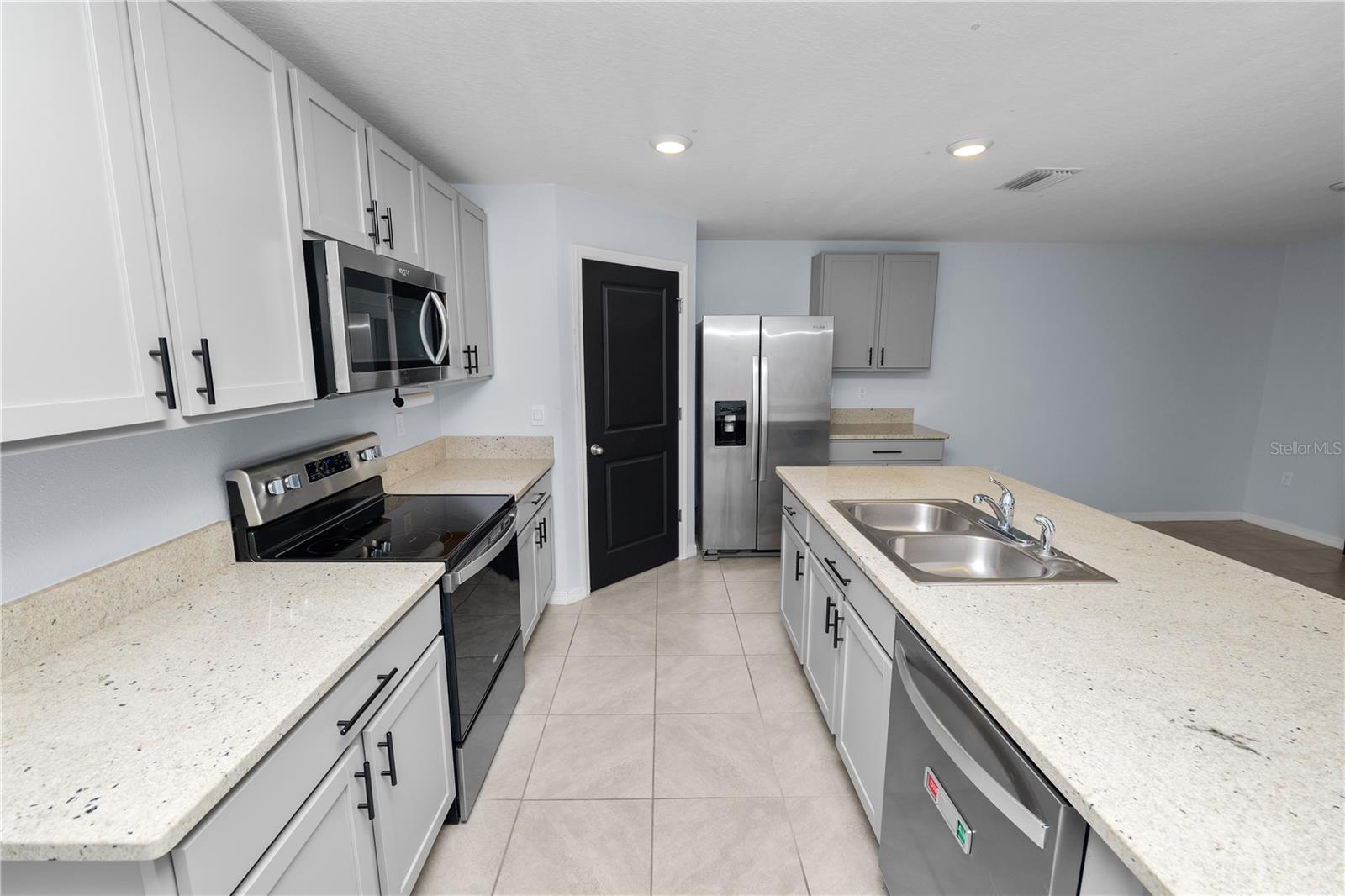 Image 9 of 55 For 3707 Capri Coast Drive