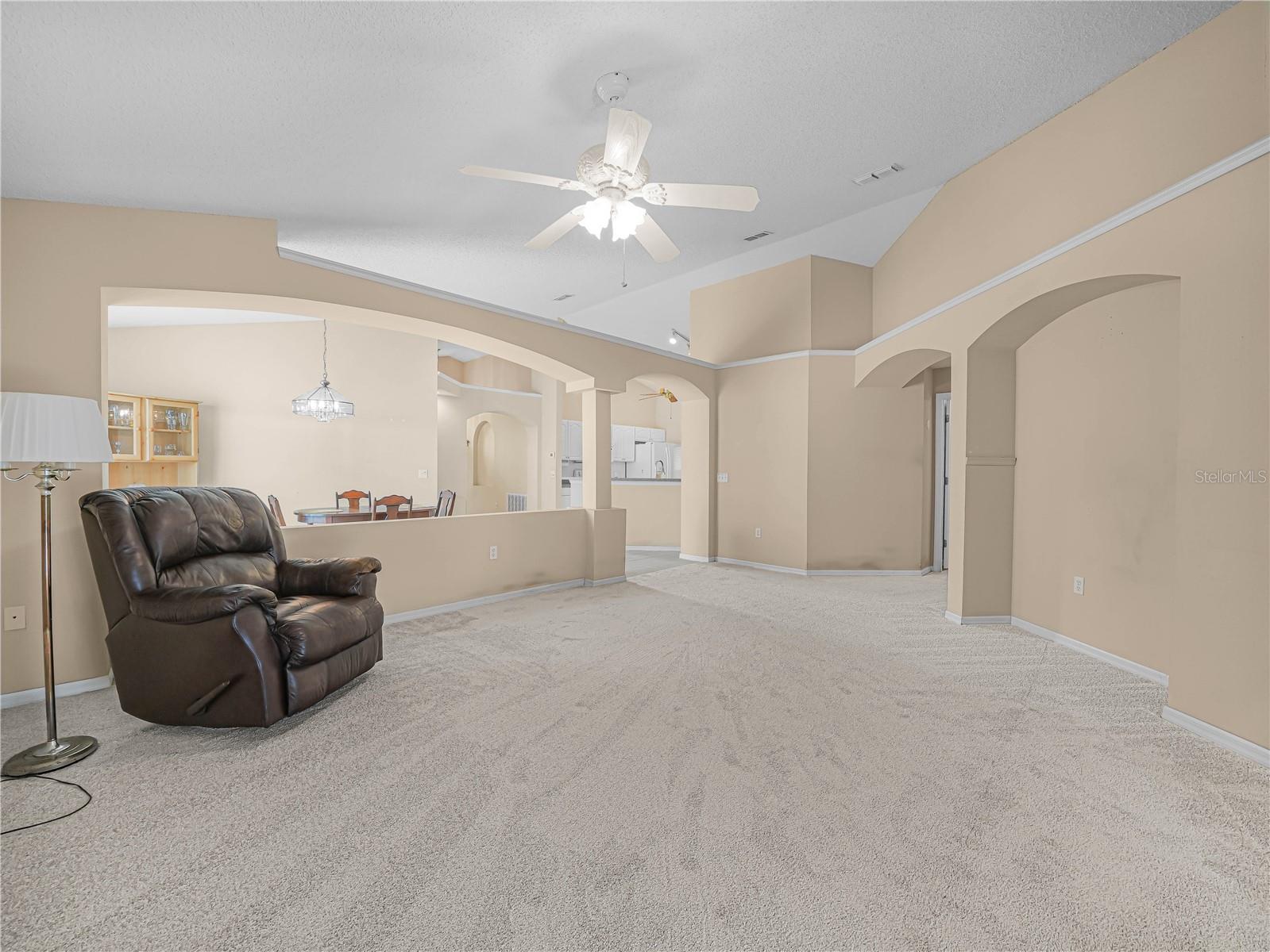 Image 5 of 30 For 2235 Hunters Greene Drive