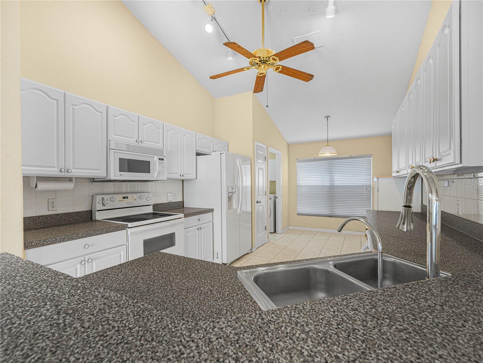 Image 8 of 30 For 2235 Hunters Greene Drive