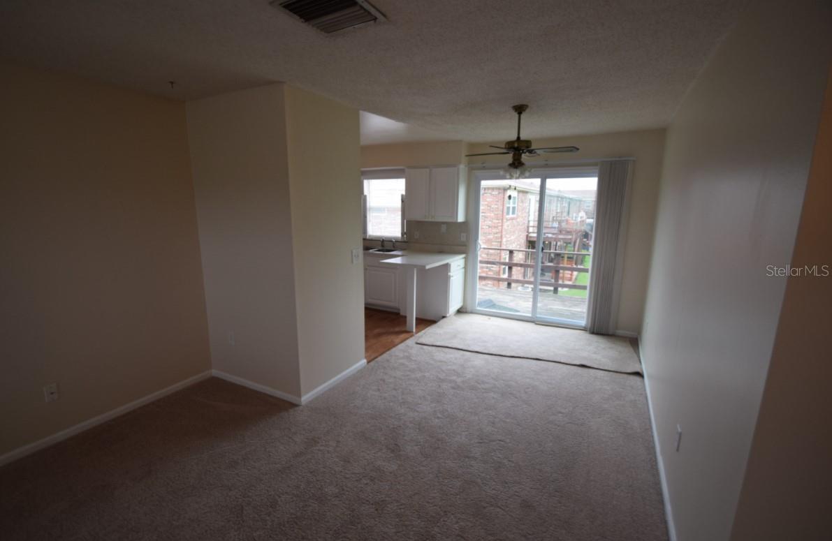 Image 10 of 20 For 1920 Edgewood Drive N4