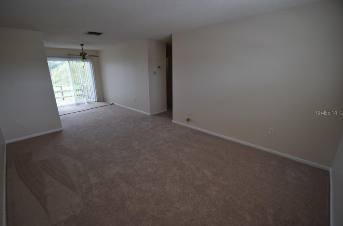 Image 14 of 20 For 1920 Edgewood Drive N4