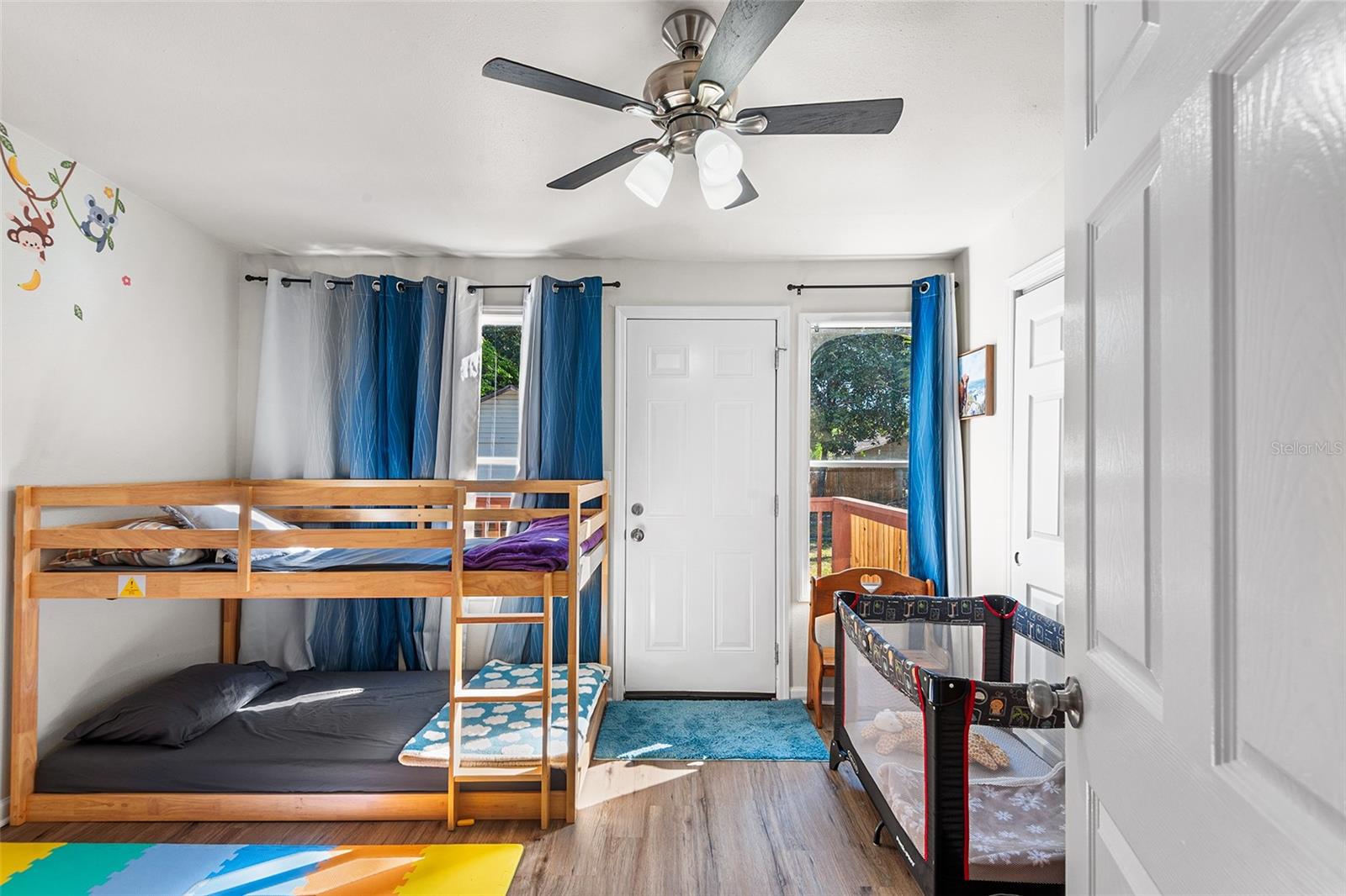 Image 19 of 43 For 515 Walnut Street