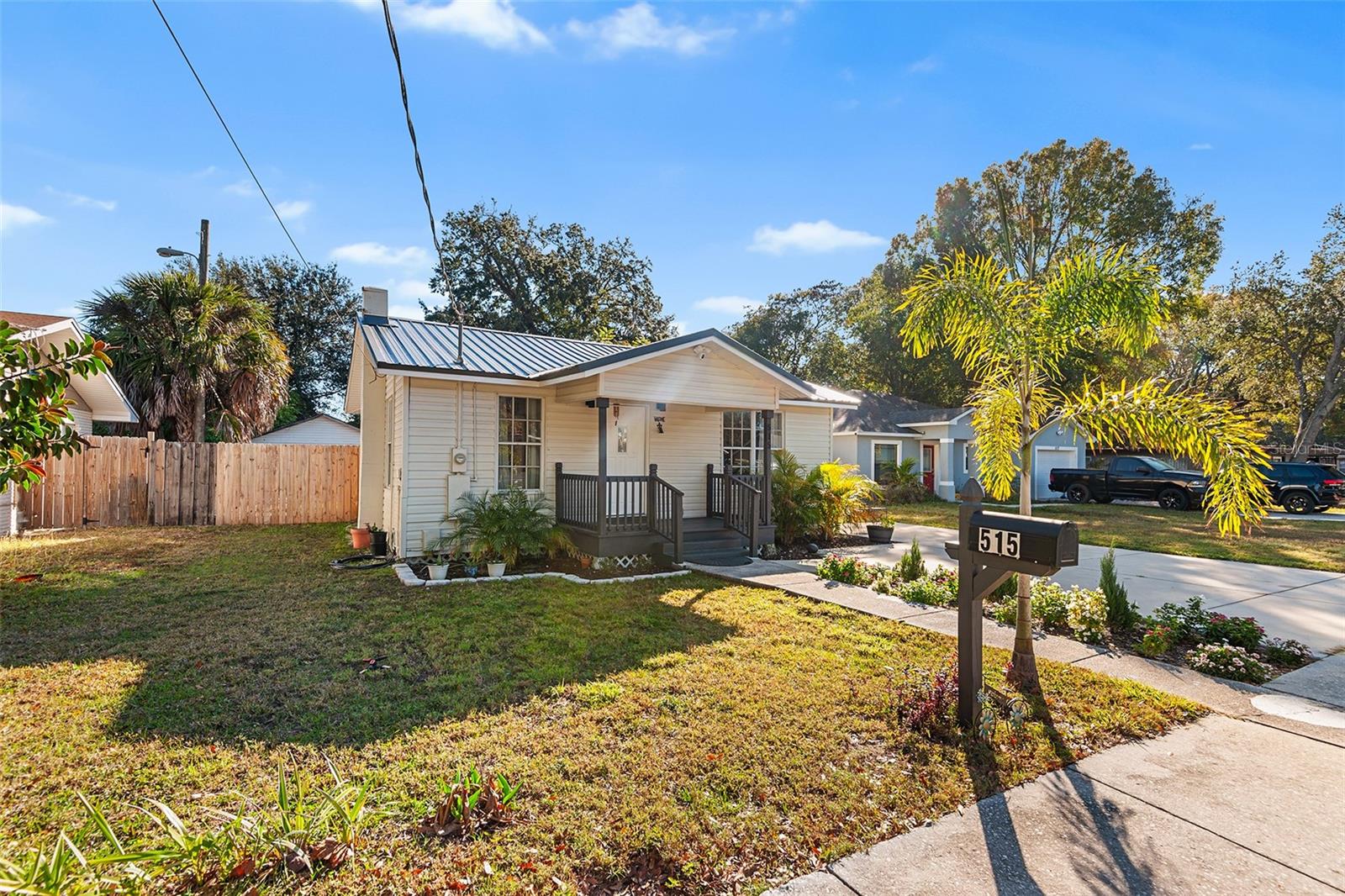 Image 2 of 43 For 515 Walnut Street