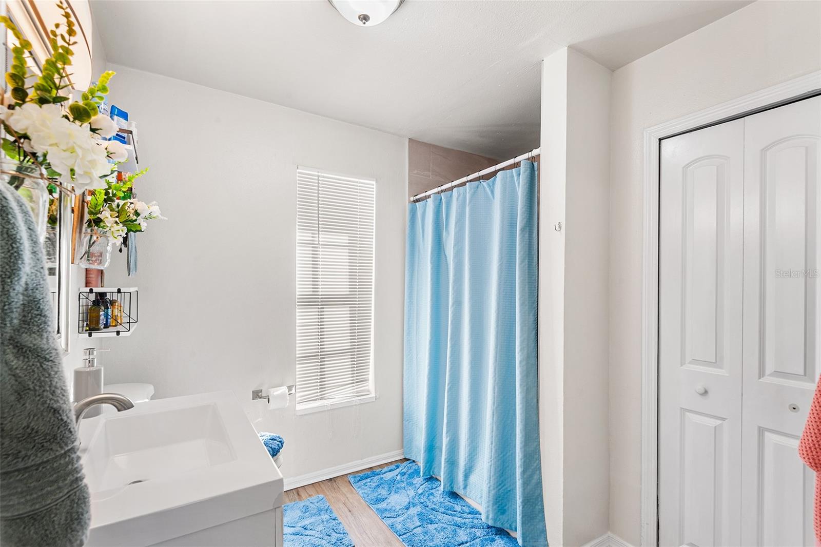 Image 24 of 43 For 515 Walnut Street