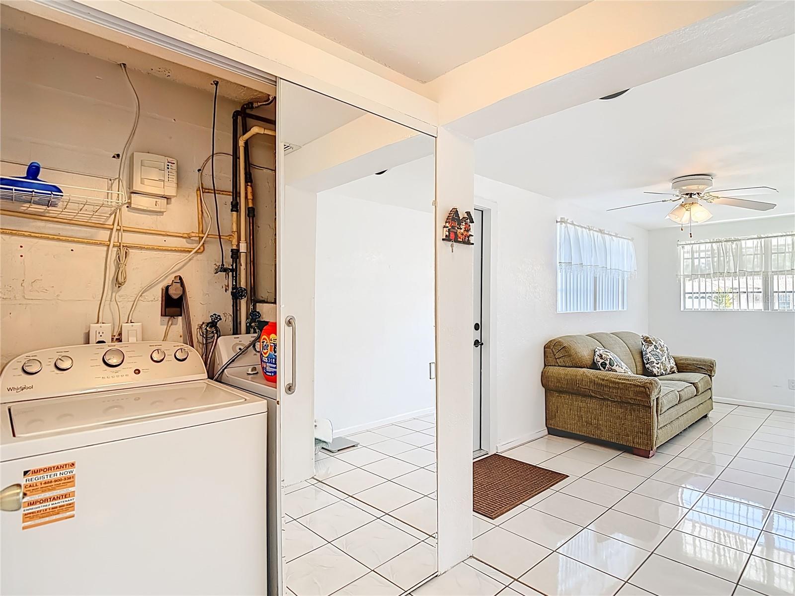 Image 48 of 61 For 19014 Sunlake Boulevard