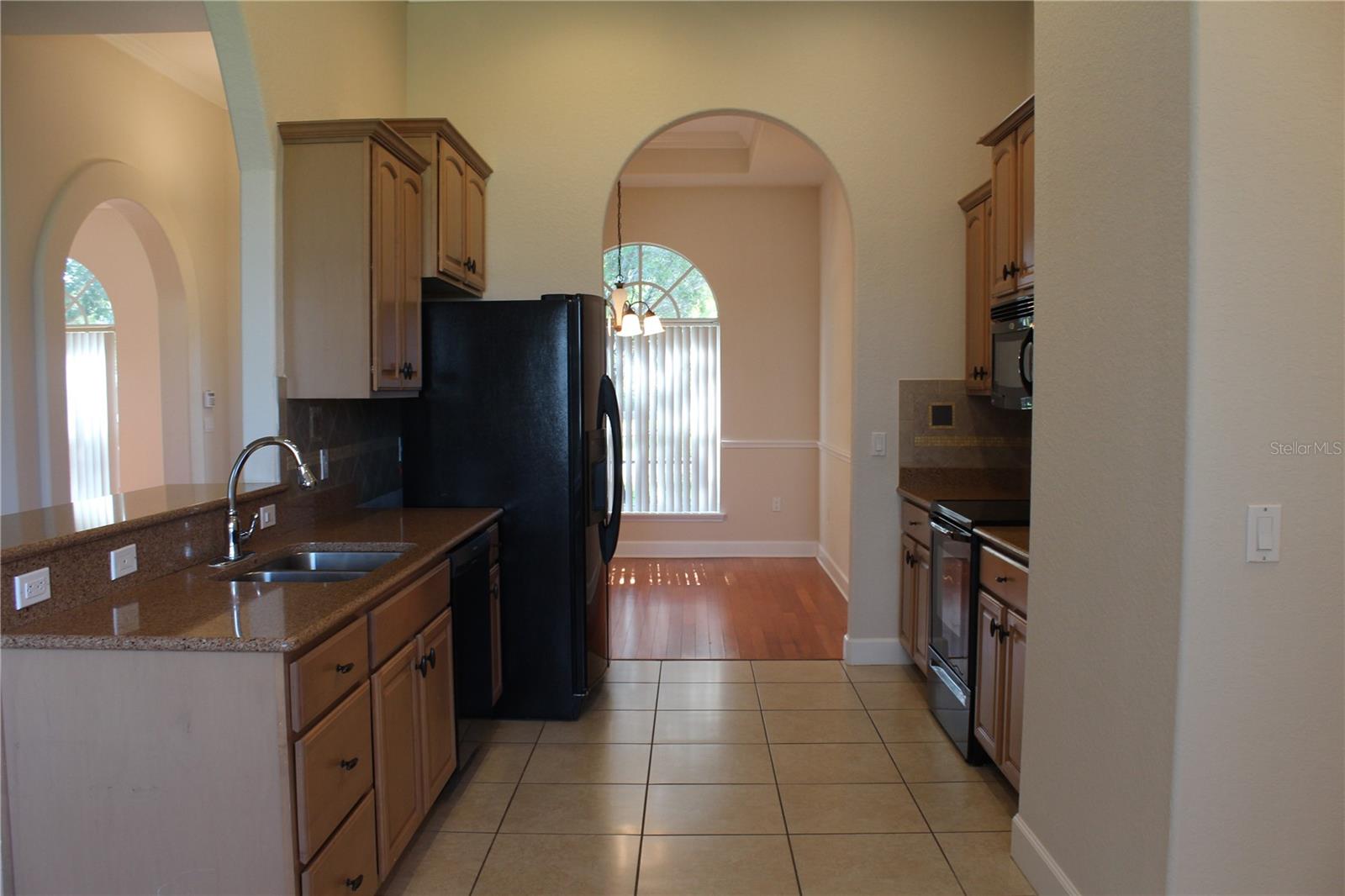 Image 10 of 39 For 4406 Mandolin Boulevard