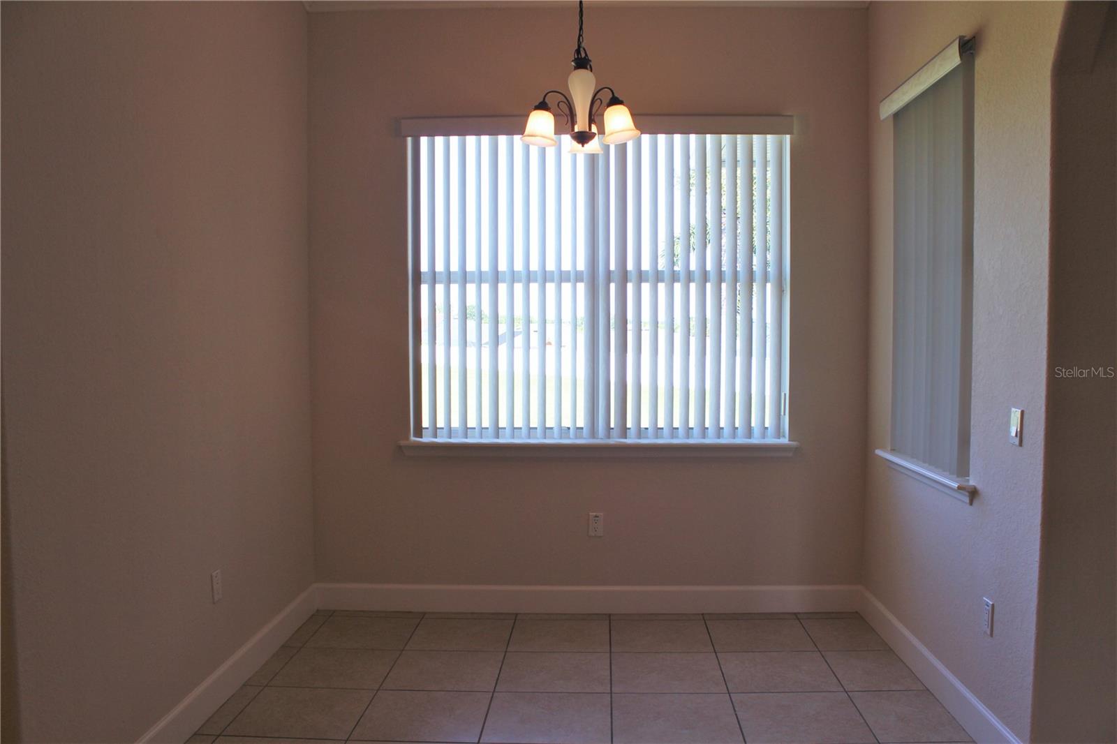 Image 15 of 39 For 4406 Mandolin Boulevard