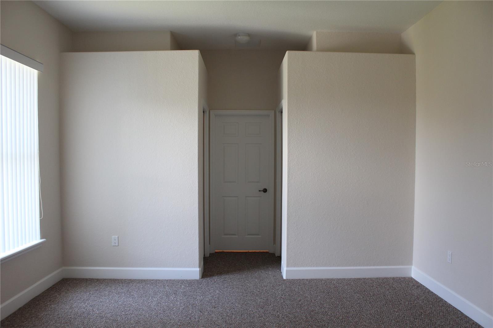 Image 19 of 39 For 4406 Mandolin Boulevard