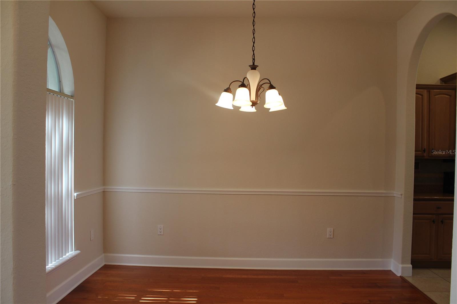 Image 6 of 39 For 4406 Mandolin Boulevard