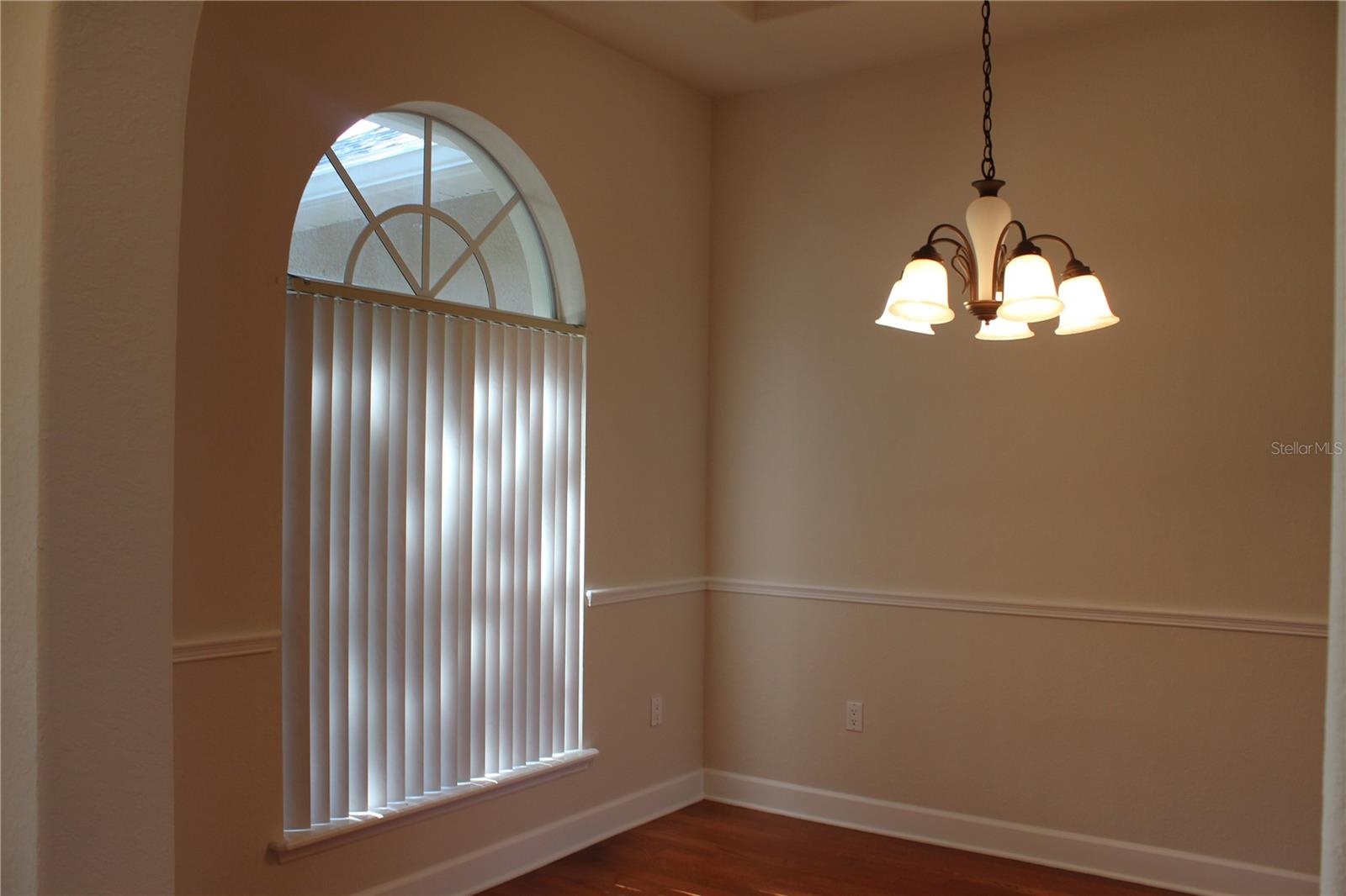 Image 7 of 39 For 4406 Mandolin Boulevard