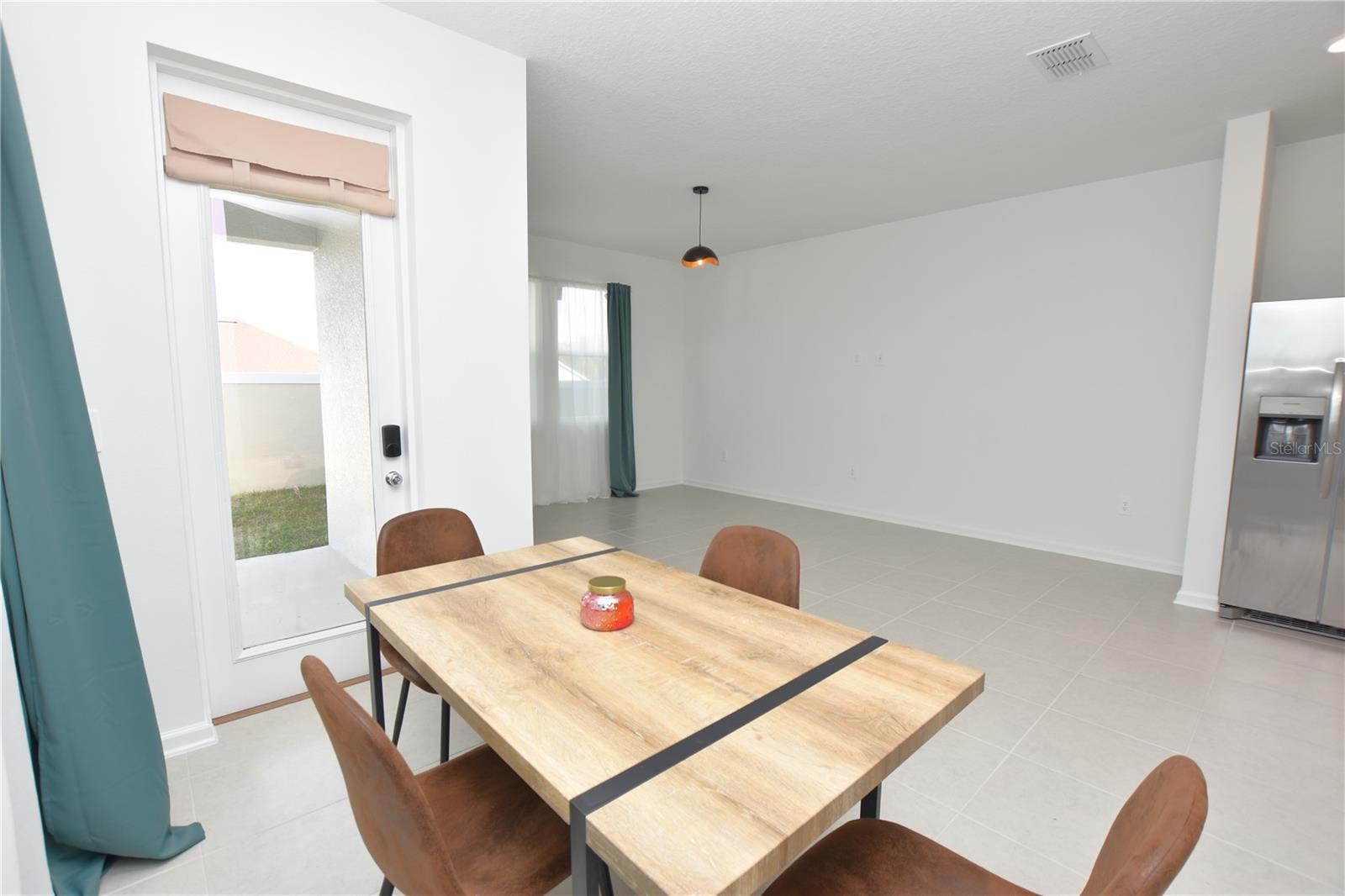 Image 18 of 39 For 349 Sol Vista Drive