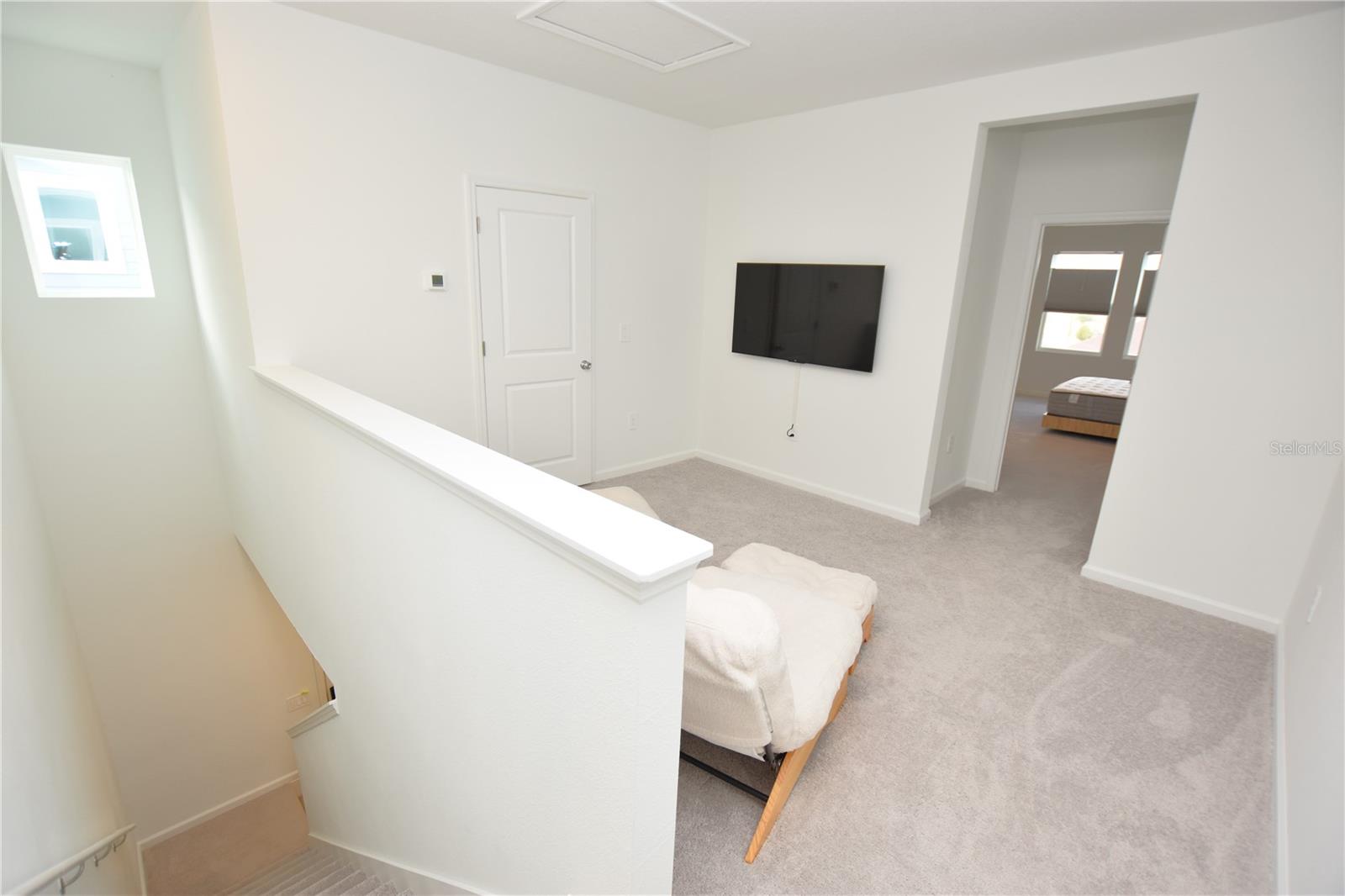 Image 25 of 39 For 349 Sol Vista Drive