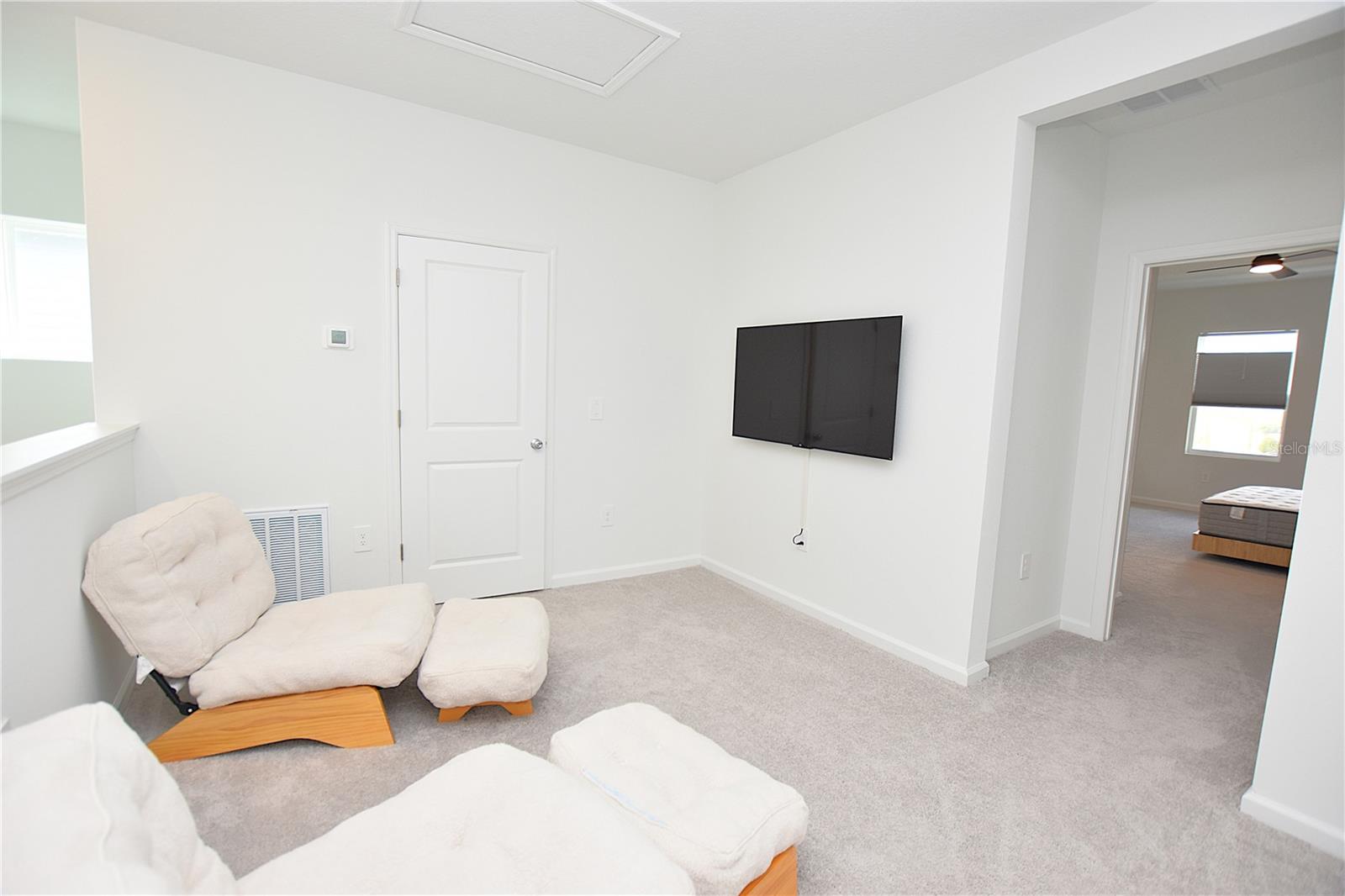 Image 26 of 39 For 349 Sol Vista Drive