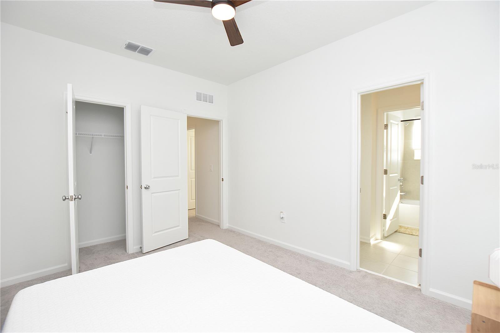 Image 37 of 39 For 349 Sol Vista Drive