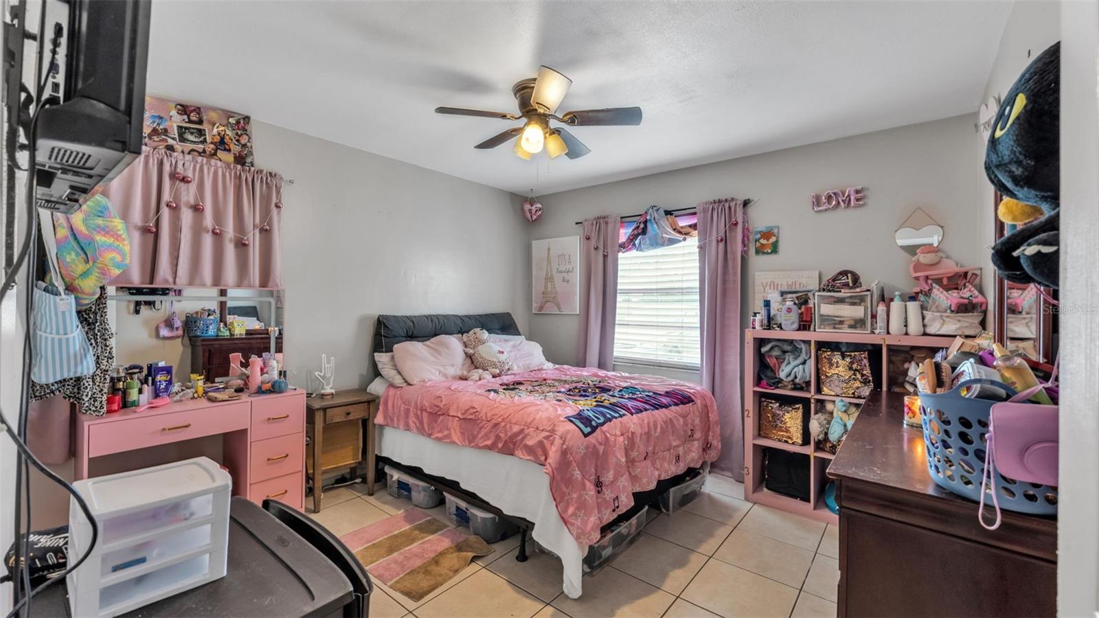 Image 10 of 32 For 860 Charmil Avenue