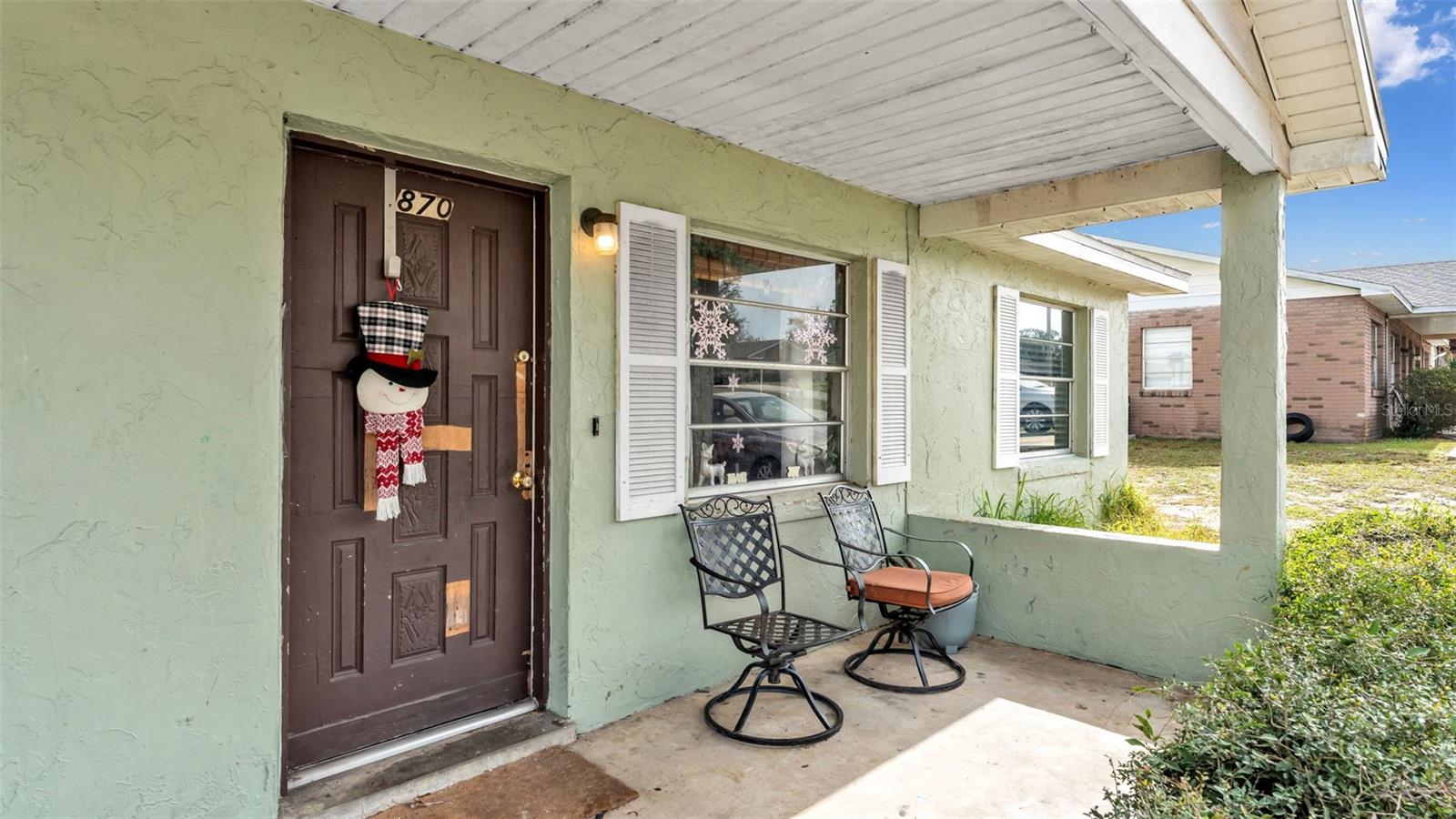 Image 14 of 32 For 860 Charmil Avenue