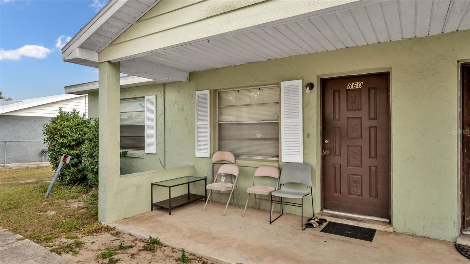 Image 2 of 32 For 860 Charmil Avenue