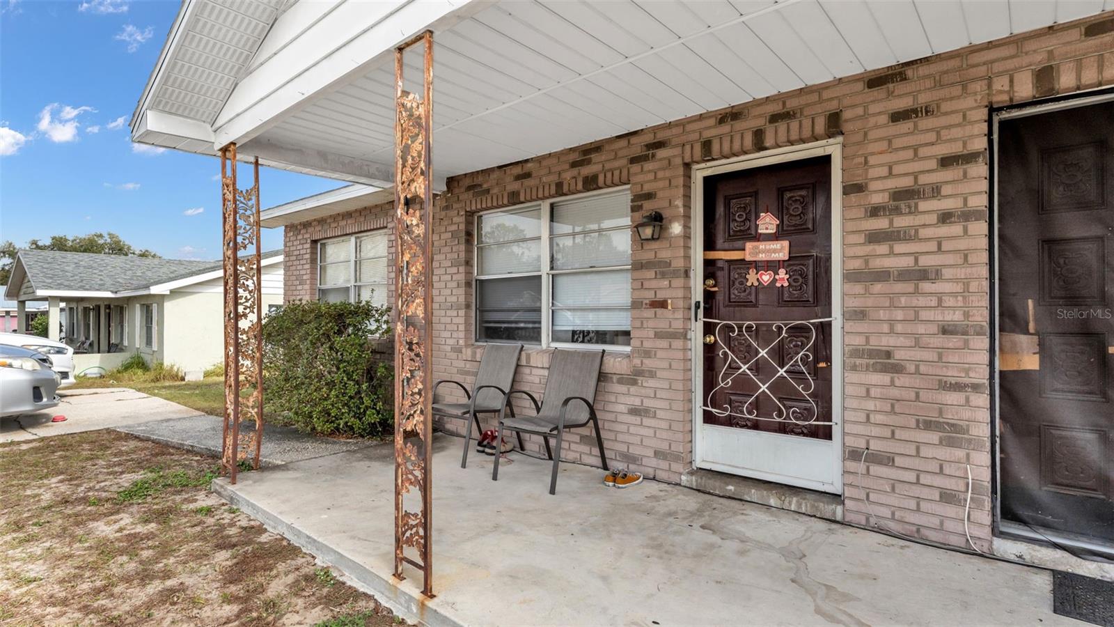 Image 2 of 38 For 880 Charmil Avenue