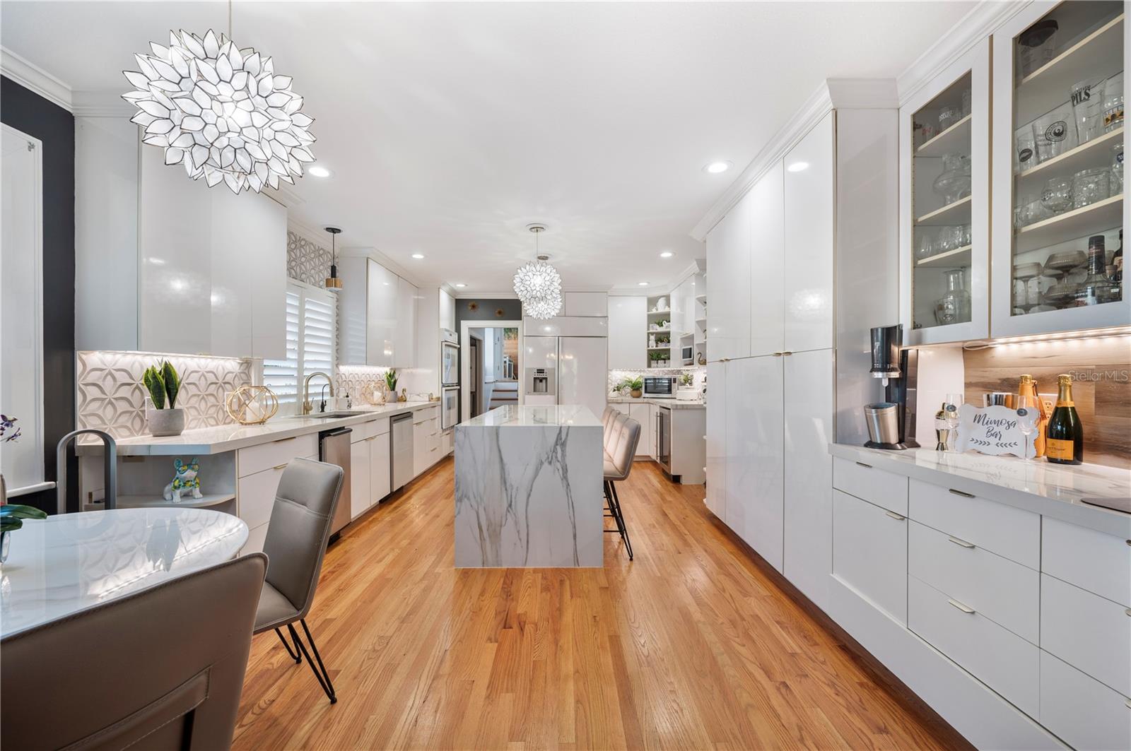 Image 30 of 95 For 2214 Coventry Avenue