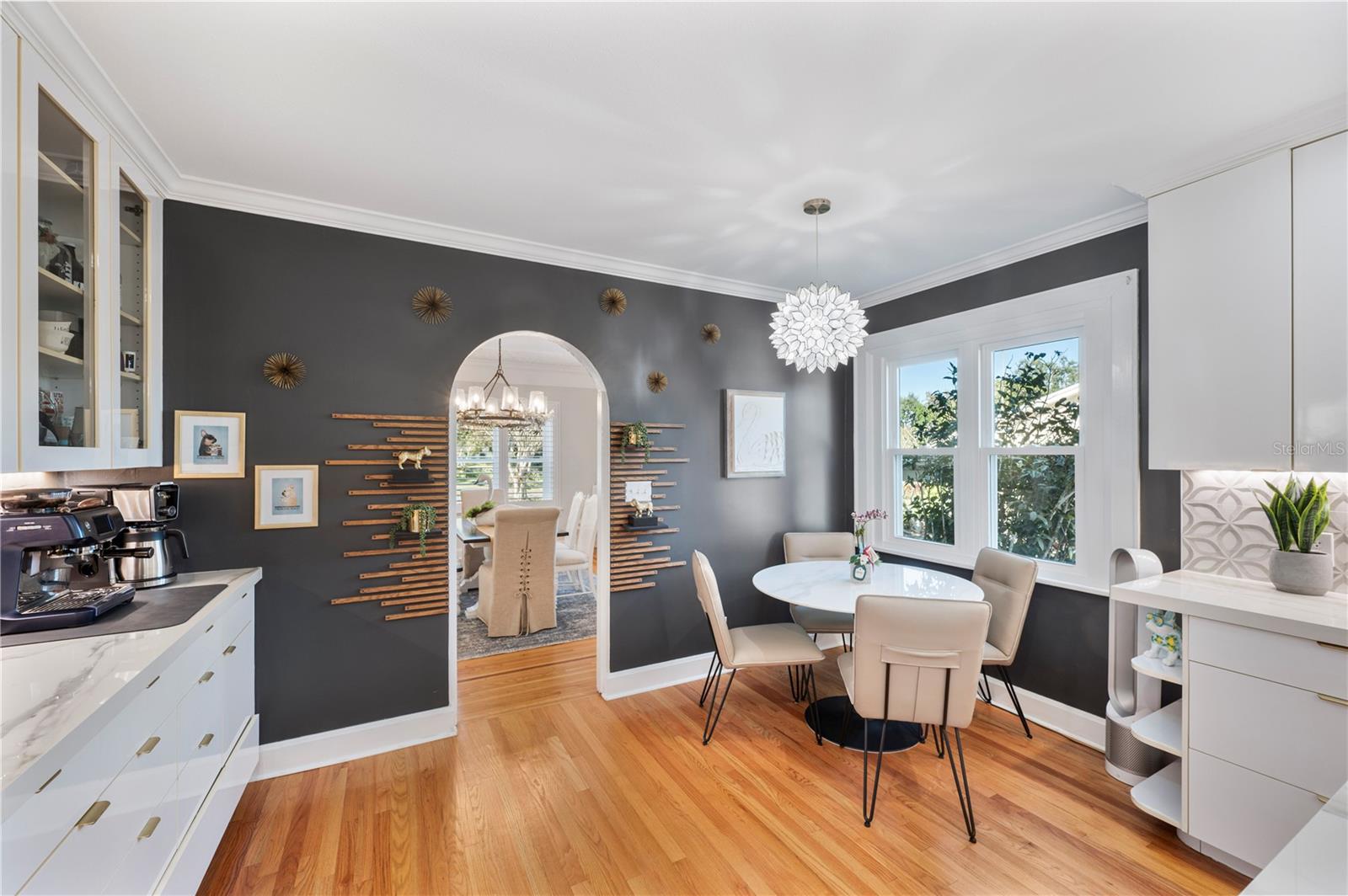 Image 34 of 95 For 2214 Coventry Avenue