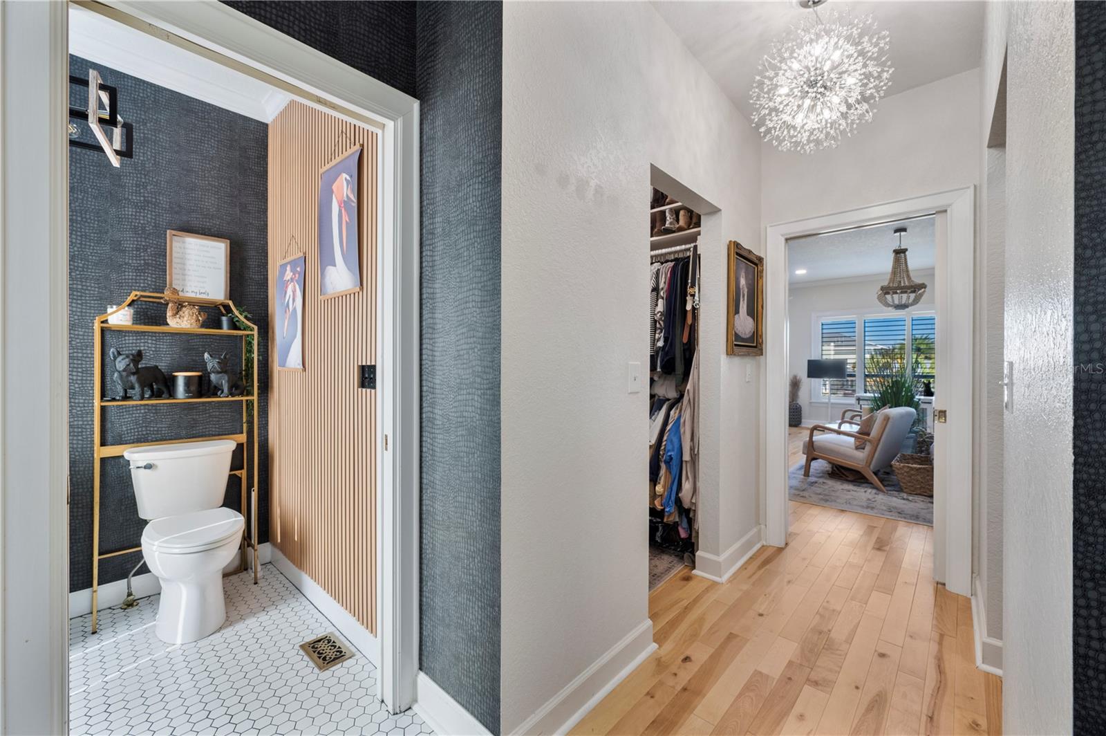 Image 48 of 95 For 2214 Coventry Avenue