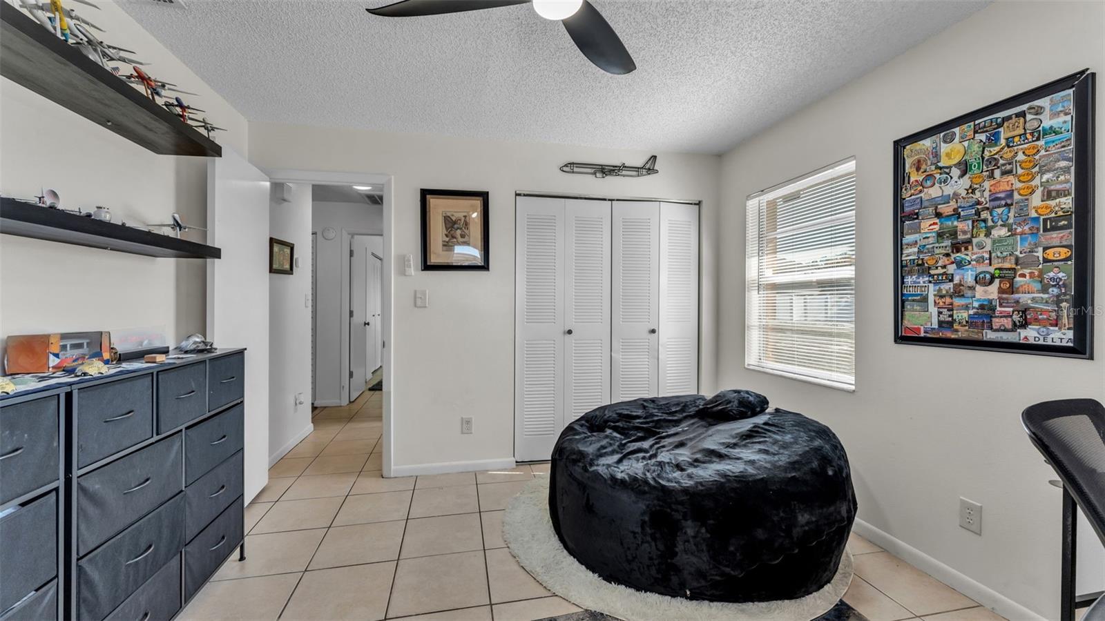 Image 32 of 44 For 950 Charmil Avenue S