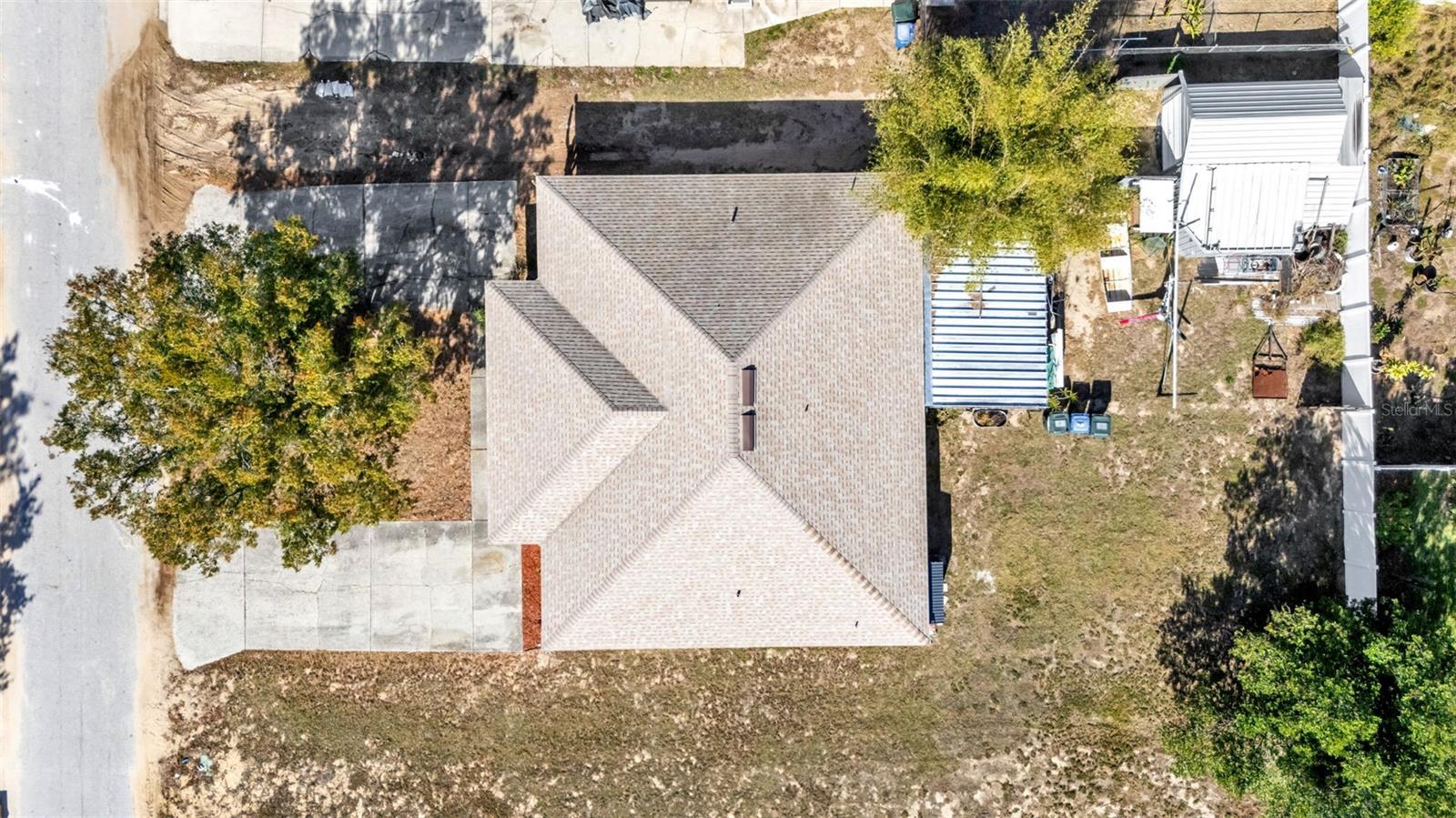 Image 42 of 44 For 950 Charmil Avenue S