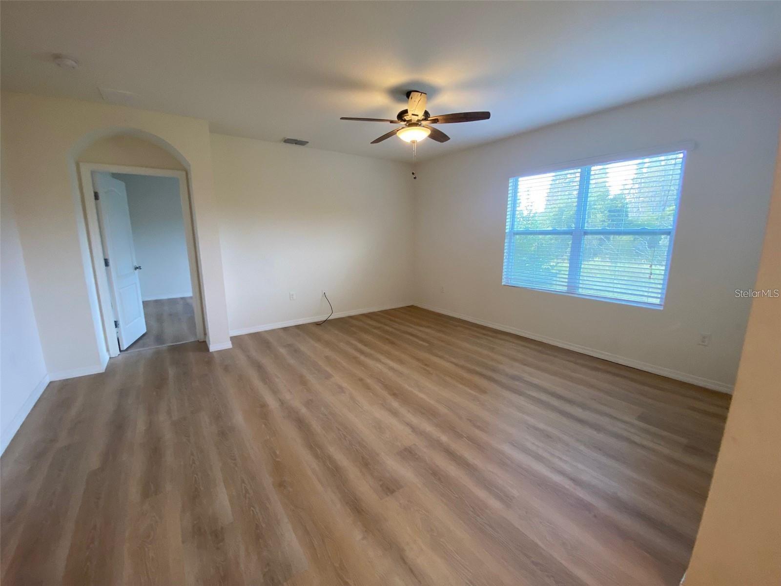 Image 14 of 28 For 2229 Blue Highlands Drive